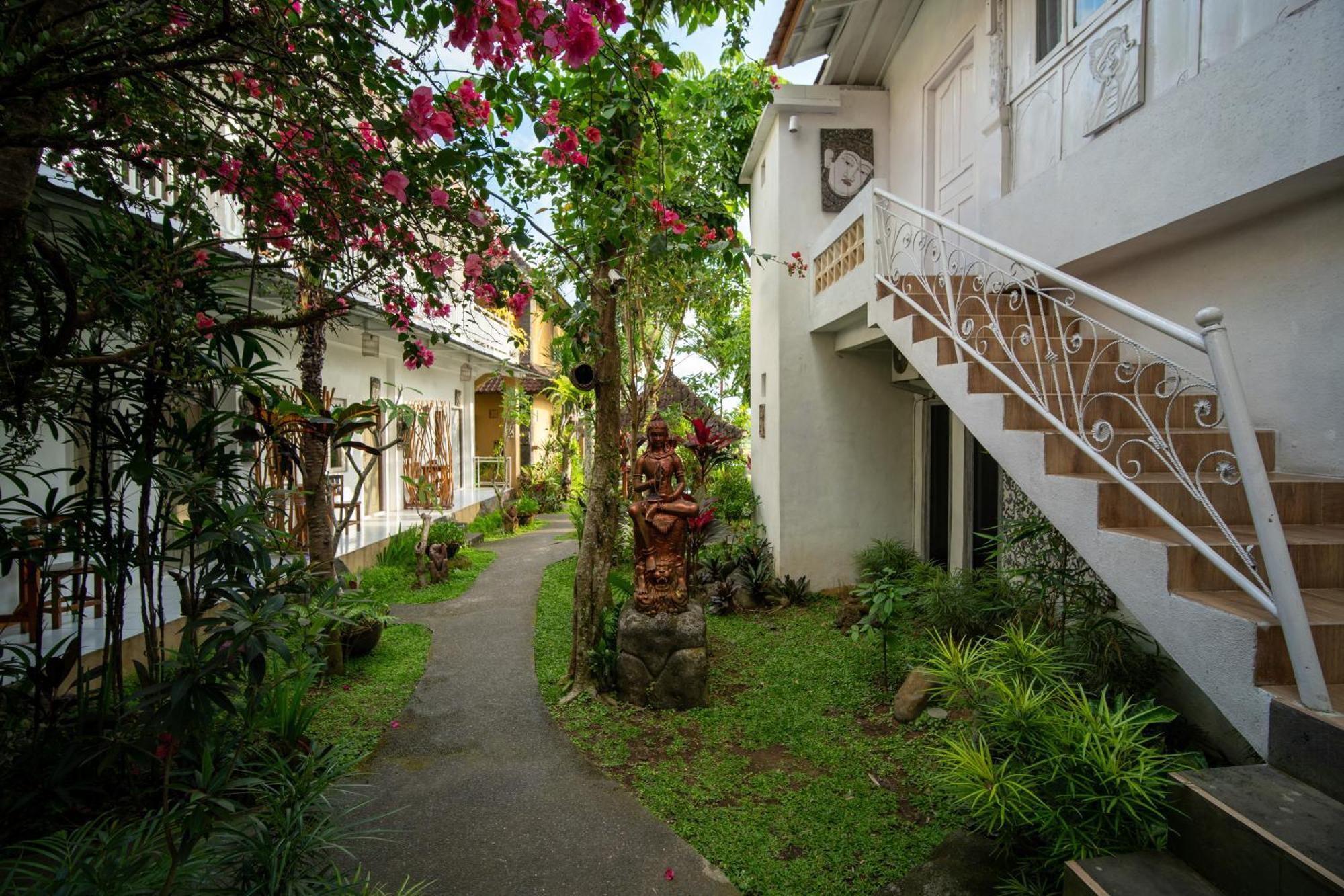 Kubu Sari Ubud Екстериор снимка