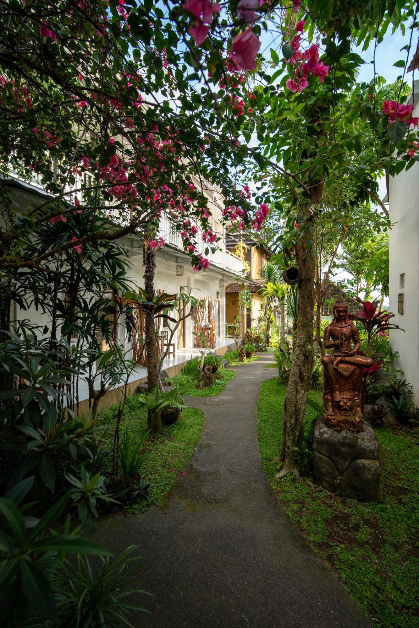 Kubu Sari Ubud Екстериор снимка